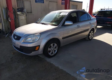 2007 Kia Rio Lx z USA, uszkodzony, nr VIN KNADE123376245458